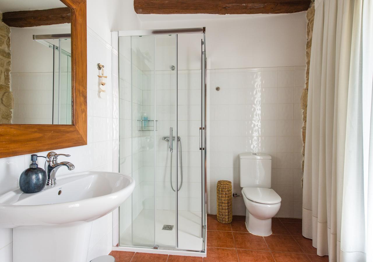 Triple Room Private Bathroom